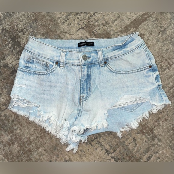 Sincerely Jules Denim Frayed Hem Shorts size 3/26 - Picture 1 of 4
